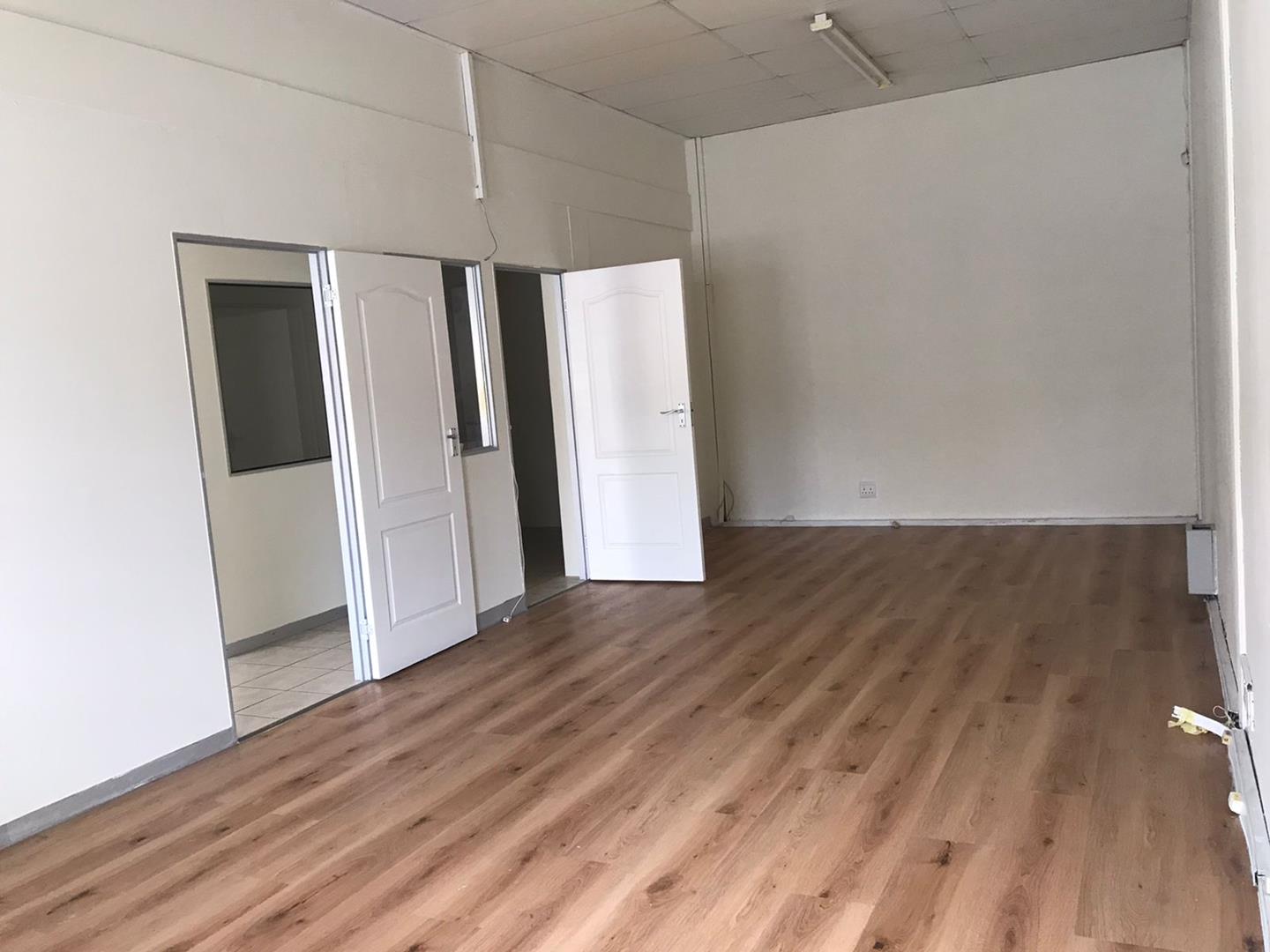 To Let commercial Property for Rent in Phoenix Western Cape